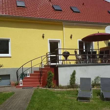 Business Apartment *